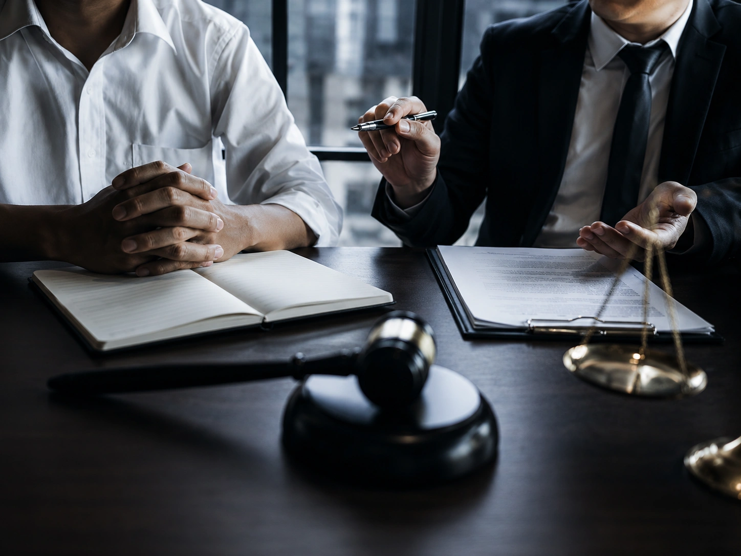 business law attorney digulio law group Business attorney Glendale and Los Angeles for corporate law, business formation, contract disputes, business contracts, legal due diligence, corporate governance, and business litigation | DiJulio Law Group